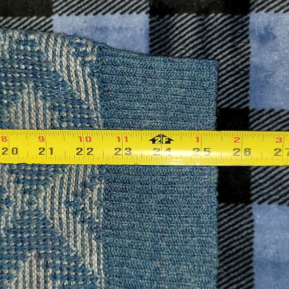 Vintage. Made in USA. CC SPORT. 💯 Acrylic. Crewneck sweater.  Women's Medium - Picture 9 of 15